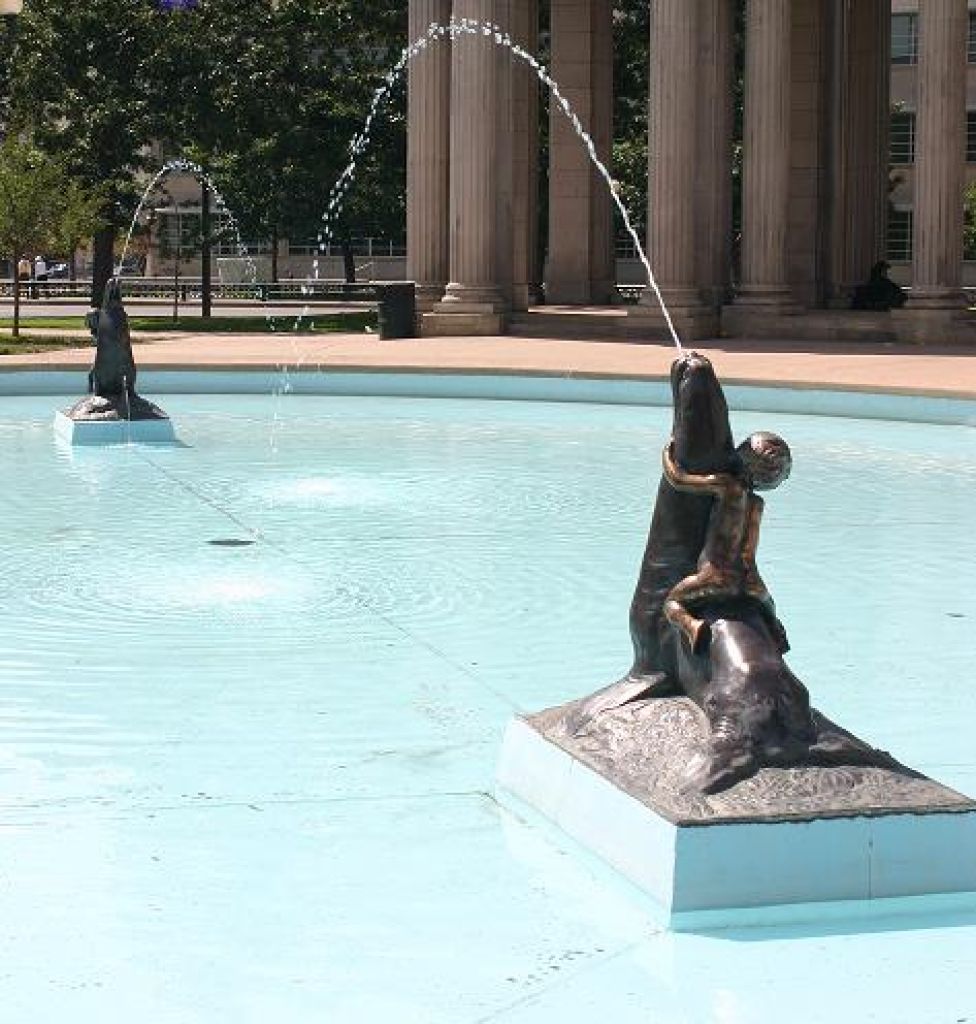 Go to the Sea Lion Fountain page