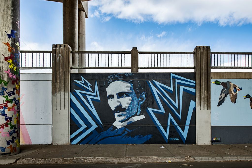 Go to the Untitled (portrait of Nikola Tesla in blue) page